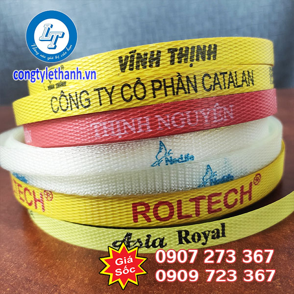 Nhận in logo, tên công ty lên dây đai nhựa đóng thùng Dây đai in logo, in chữ tên công ty