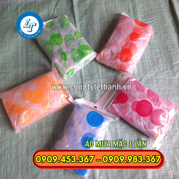 MUA ÁO MƯA DÙNG 1 LẦN TIỆN LỢI GIÁ SỈ RẺ áo mưa chấm bi