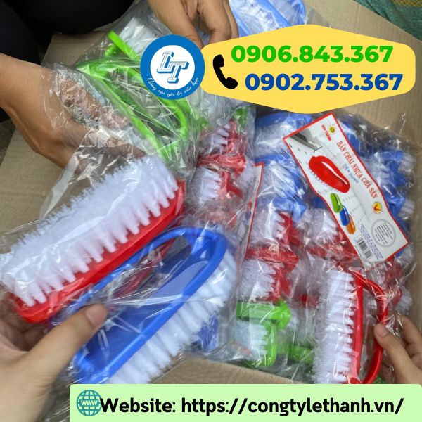 MUA NGAY BÀN CHẢI CHÀ CHÂN, CHÀ SÀN GIÁ SỈ RẺ TẠI HCM bàn chải chà sàn