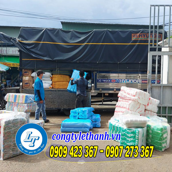 Công ty Lê Thanh Công ty lê thanh lên hàng hóa giao khách