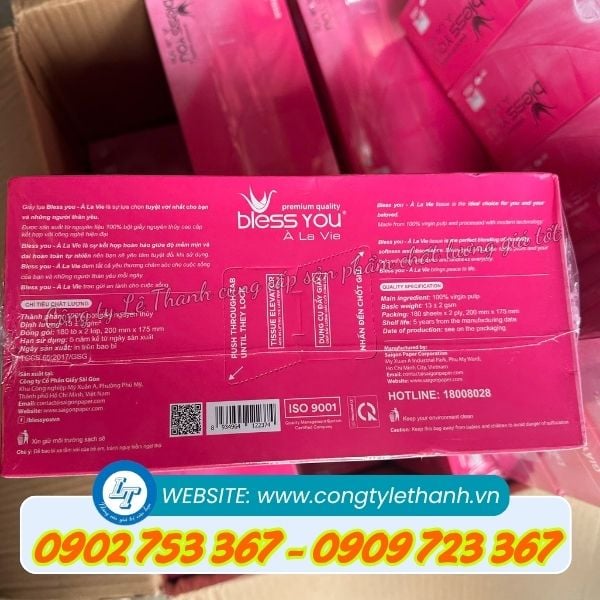Lốc 3 hộp khăn giấy Bless You Alavie 180 tờ Lốc 3 hộp khăn giấy Bless You Alavie 180 tờ
