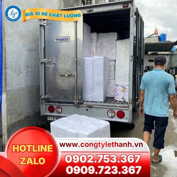 Khay xốp đựng thực phẩm giá sỉ Khay xốp đựng thực phẩm giá sỉ