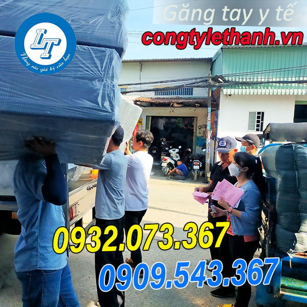 GĂNG TAY VINYL KHÔNG BỘT GIÁ TỐT HCM lên hàng găng tay vinyl