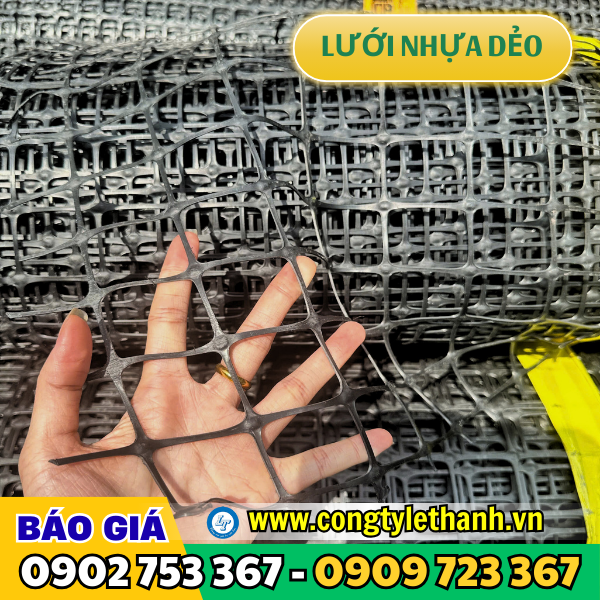 mua sỉ lưới nhựa dẻo ô vuông đen làm hàng rào, chuồng trại Lưới nhựa dẻo ô vuông đen