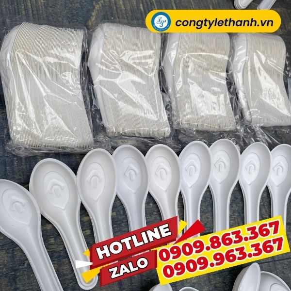 GIÁ 1 BỊCH 50 CÁI MUỖNG CANH NHỰA CÁN NGẮN TIỆN LỢI GIÁ 1 BỊCH 50 CÁI MUỖNG CANH NHỰA CÁN NGẮN TIỆN LỢI