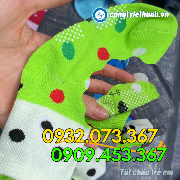 TẤT CHÂN TRẺ EM NHIỀU KIỂU DÁNG GIÁ SỈ TẤT CHÂN TRẺ EM NHIỀU KIỂU DÁNG GIÁ SỈ