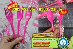 GIÁ SỈ COMBO MUỖNG NHỰA NĨA NHỰA HỒNG BỌC MÀNG DÙNG 1 LẦN