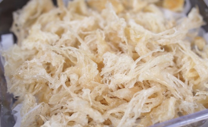 Chân yến rút lông Chân yến rút lông