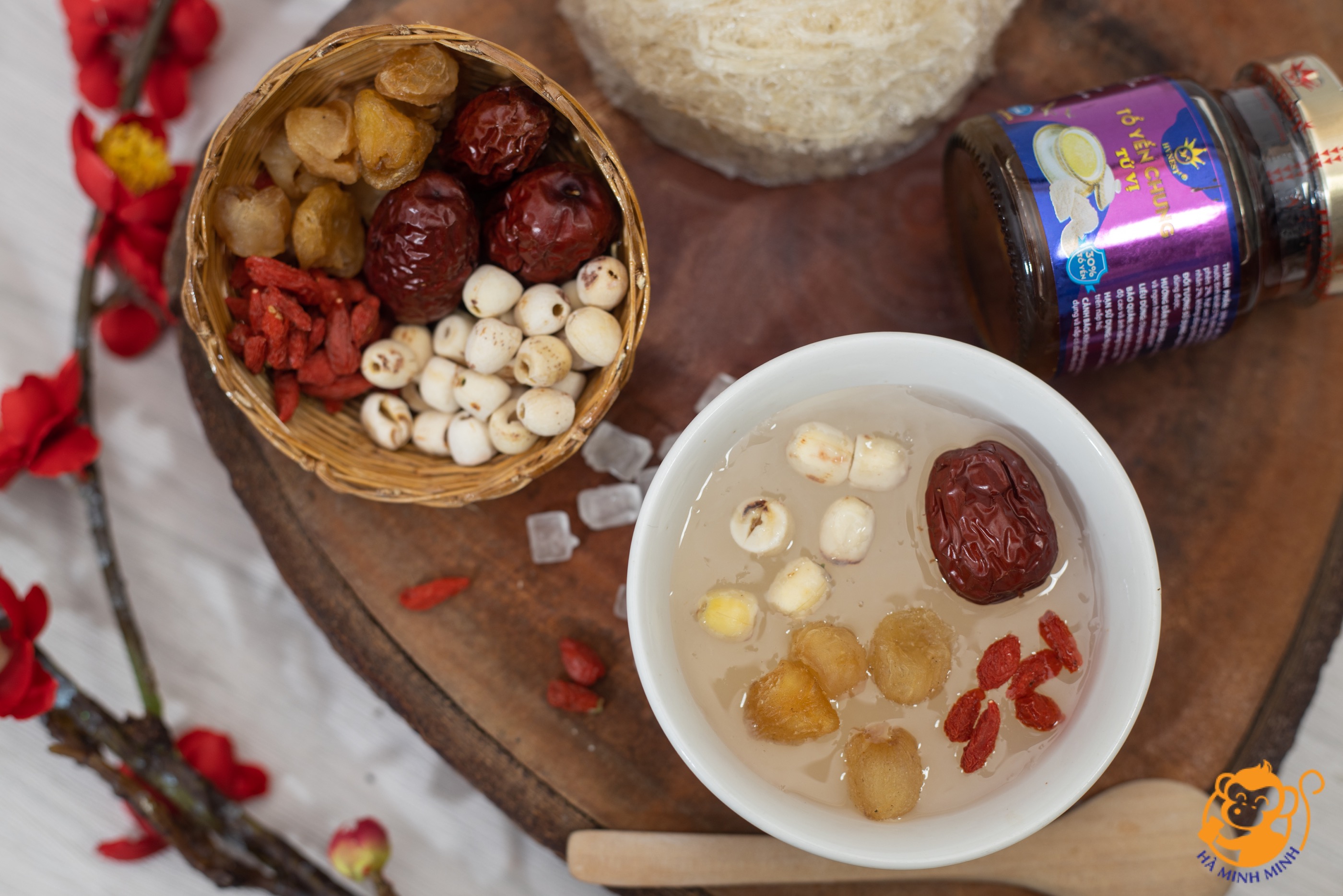 Yến sào cho người mới ốm dậy Yến sào cho người mới ốm dậy