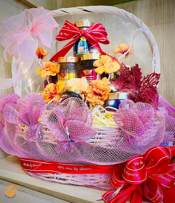 Giỏ quà yến Giỏ quà yến