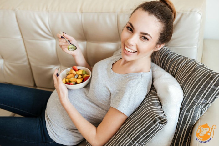 Mang thai tháng cuối có nên ăn yến sào Mang thai tháng cuối có nên ăn yến sào