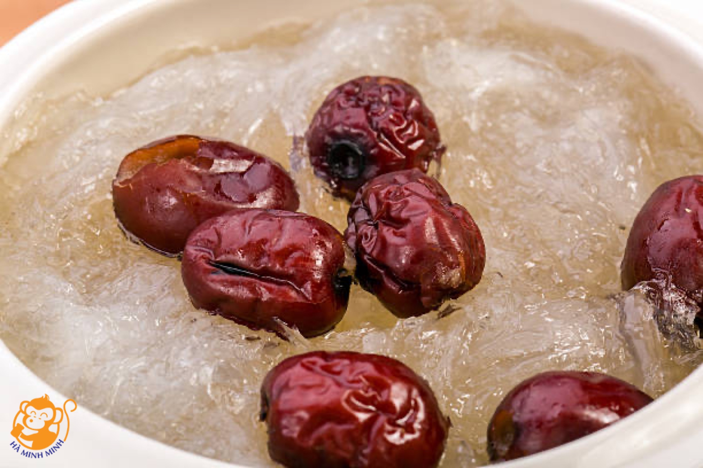 Tác dụng của tổ yến đối với người già Tác dụng của tổ yến đối với người già