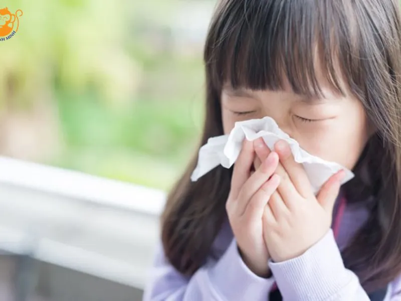 Trẻ hay ốm vặt nên bổ sung gì ngoài thực phẩm chức năng?