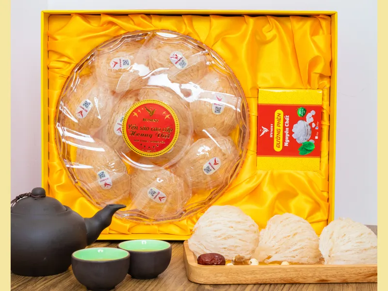 Tặng yến cao cấp thăm bệnh trao gửi yêu thương, tiếp sức khỏe