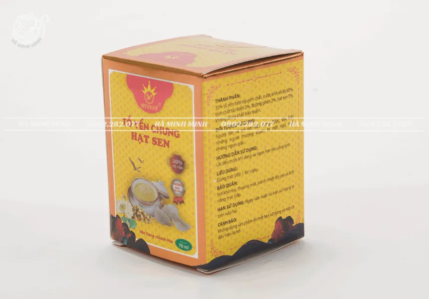 Tổ yến chưng hạt sen