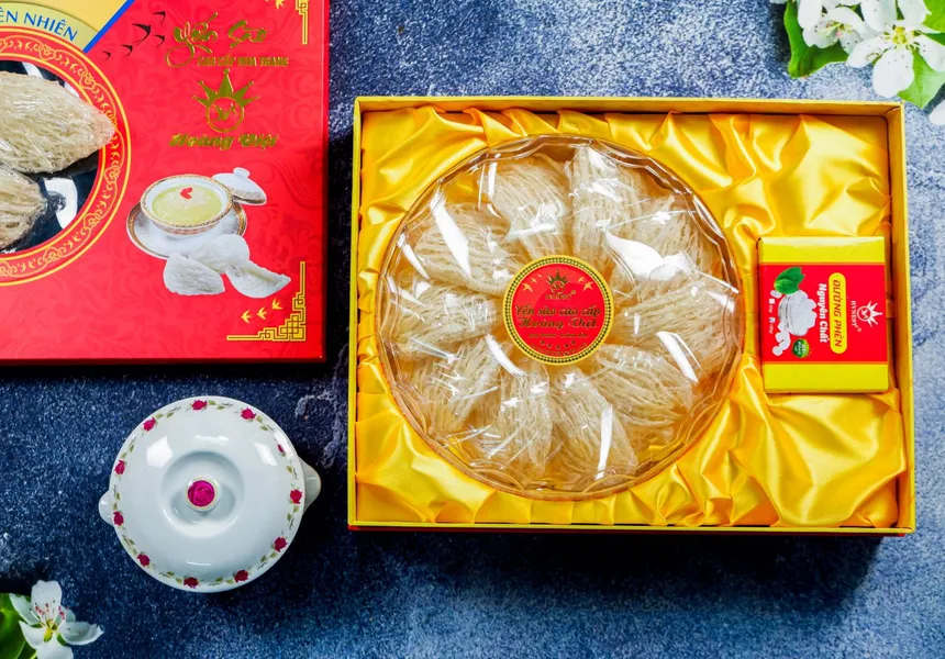 Yến tinh chế sợi sơ mướp
