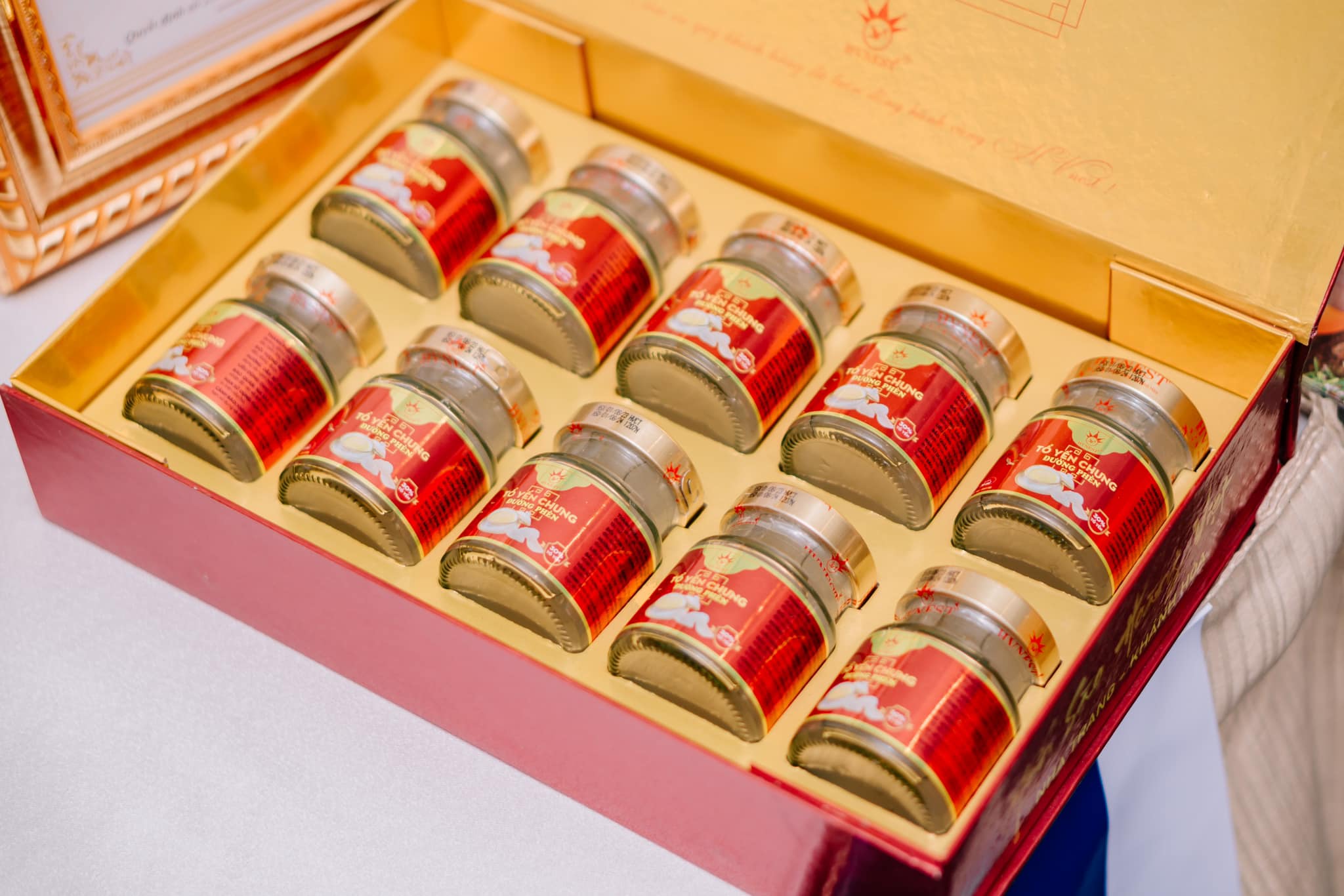 yến chưng nguyên chất yến chưng nguyên chất