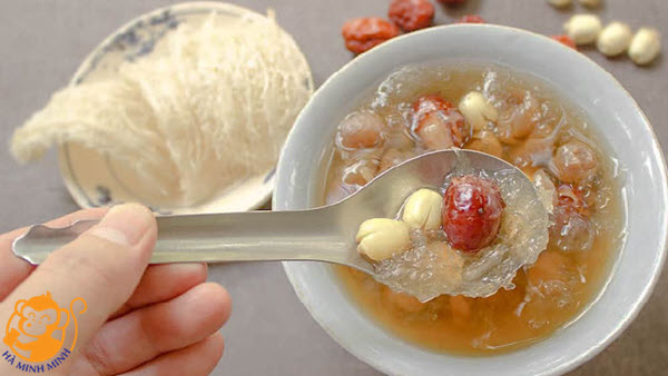 yến nào tốt cho người mới phẫu thuật