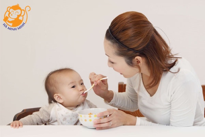 Yến sào dành cho trẻ em dưới 1 tuổi Yến sào dành cho trẻ em dưới 1 tuổi