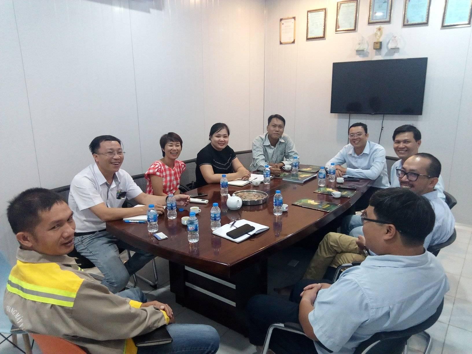 HOẠT ĐỘNG THAM QUAN NHÀ MÁY - CÔNG TY CƠ KHÍ THAM MÁY BÁCH KHOA HOẠT ĐỘNG THAM QUAN NHÀ MÁY - CÔNG TY CƠ KHÍ THAM MÁY BÁCH KHOA