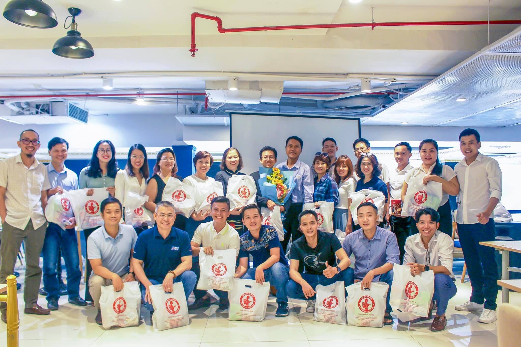 CAFE KẾT NỐI GIAO THƯƠNG ĐỢT 4 QUY TỤ HƠN 30 CEO/CHỦ DOANH NGHIỆP CAFE KẾT NỐI GIAO THƯƠNG ĐỢT 4 QUY TỤ HƠN 30 CEO/CHỦ DOANH NGHIỆP