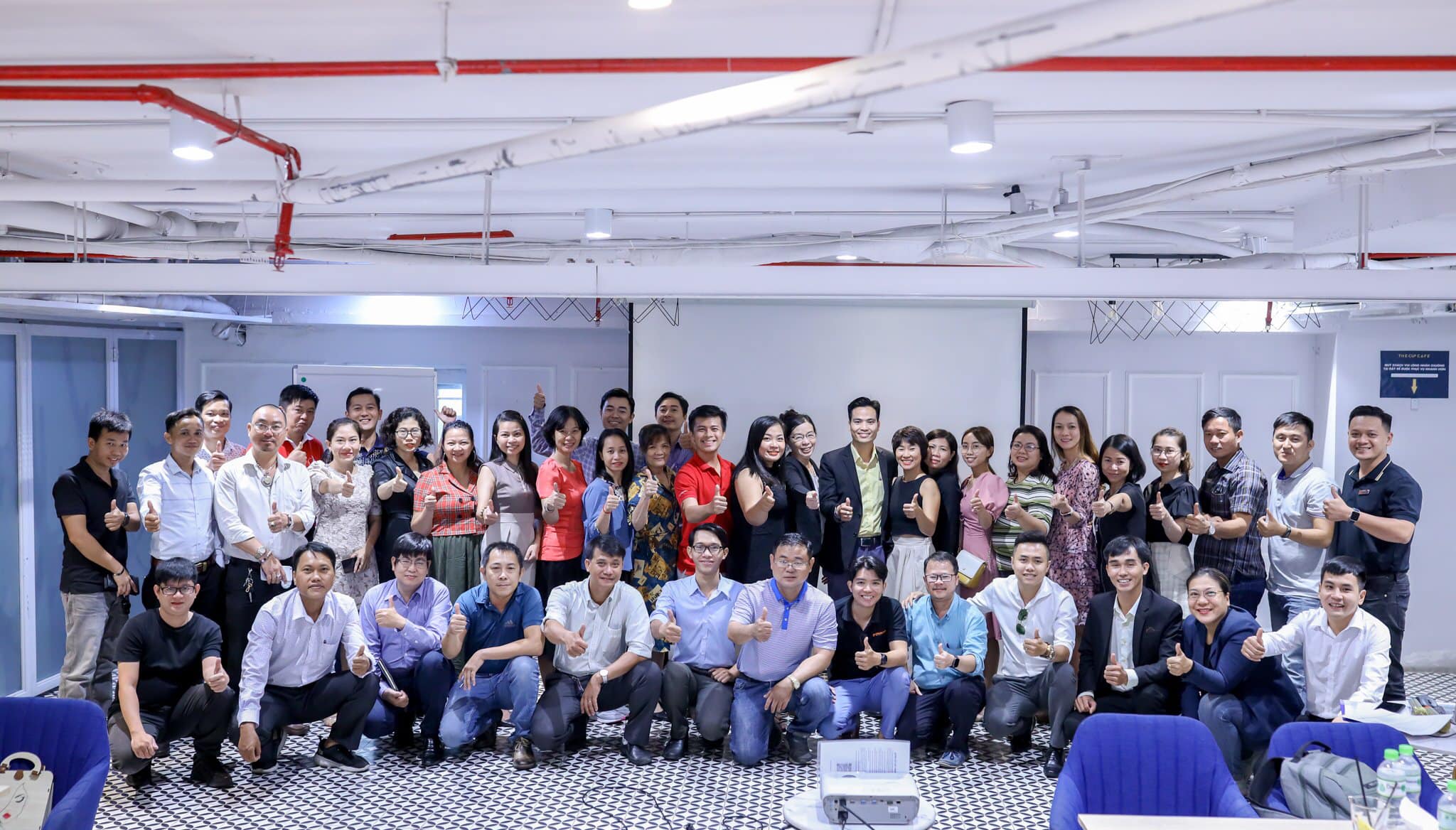 CAFE KẾT NỐI GIAO THƯƠNG ĐỢT 6 - QUY TỤ HƠN 50 CEO/CHỦ DOANH NGHIỆP  CAFE KẾT NỐI GIAO THƯƠNG ĐỢT 6 - QUY TỤ HƠN 50 CEO/CHỦ DOANH NGHIỆP