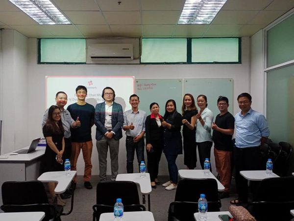 HOẠT ĐỘNG THĂM QUAN VĂN PHÒNG DOANH NGHIỆP - THÀNH VIÊN CÂU LẠC BỘ - CôNG TY CHATWORK HOẠT ĐỘNG THĂM QUAN VĂN PHÒNG DOANH NGHIỆP - THÀNH VIÊN CÂU LẠC BỘ - CôNG TY CHATWORK