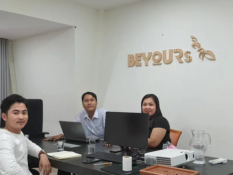 HOẠT ĐỘNG CAFE TƯ VẤN THỰC CHIẾN - CÔNG TY BEYOURS
