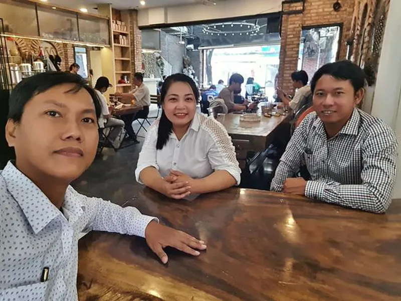 HOẠT ĐỘNG CAFE KẾT NỐI 1 :1 - CÔNG TY DÙ CHE TRÍ ĐẠO