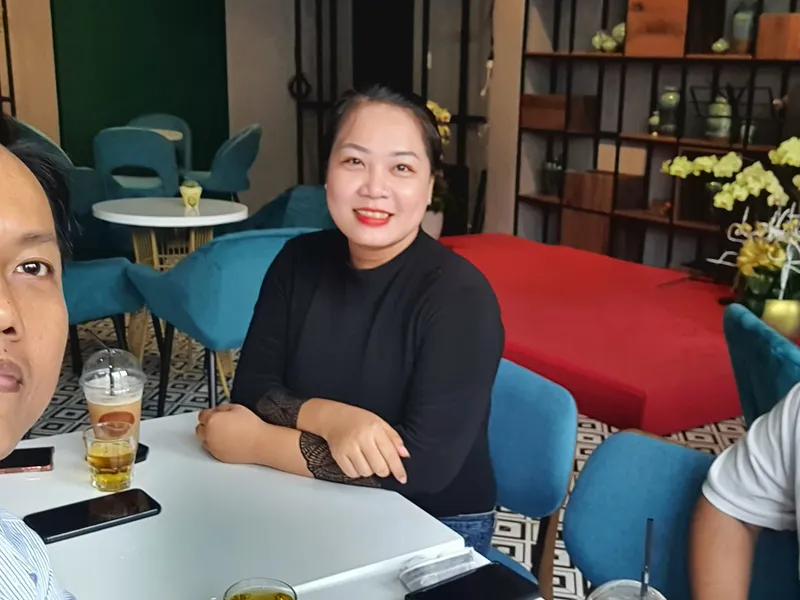 HOẠT ĐỘNG CAFE 1:1 - FOUNDER TỔNG KHO LAPTOP HỌC SINH  ĐỢT 1
