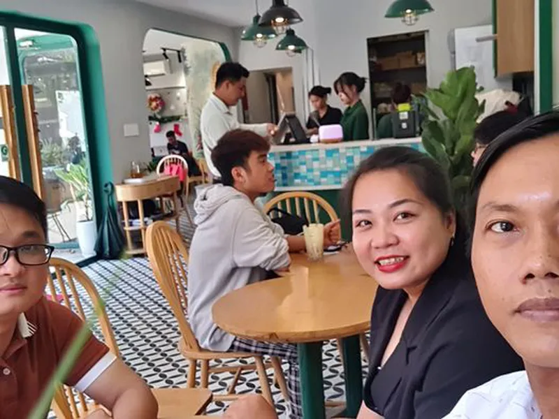 HOẠT ĐỘNG CÀ PHÊ 1:1 - CEO CÔNG TY IGREENLIFE