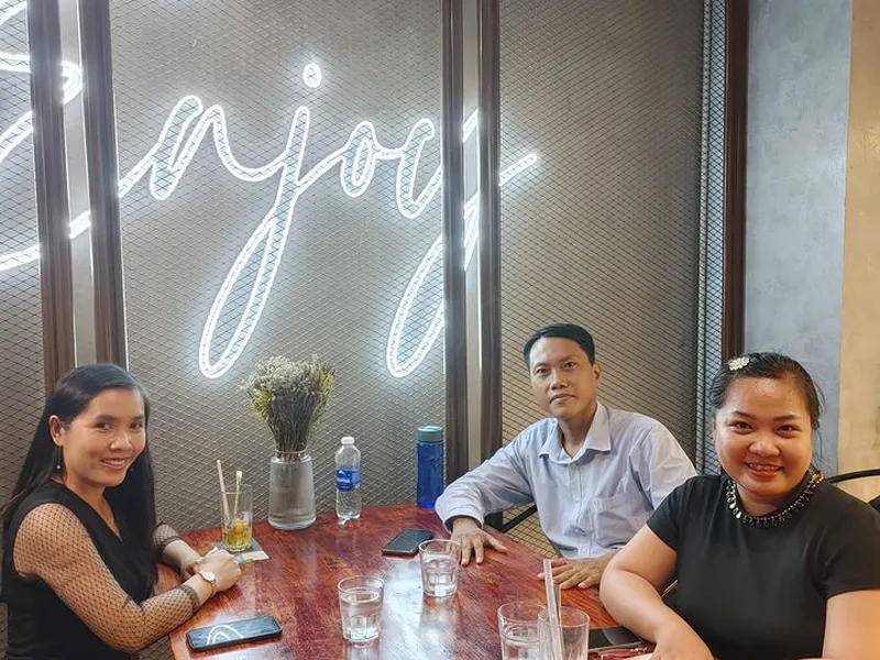 HOẠT ĐỘNG CÀ PHÊ 1:1 VỚI CEO CÔNG TY SURI FARM