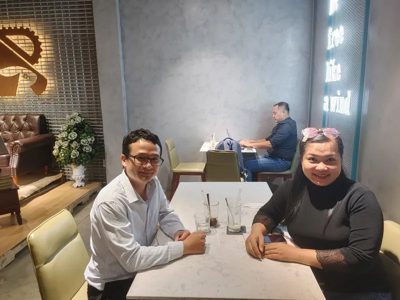HOẠT ĐỘNG CÀ PHÊ 1:1 - CÔNG TY SPEEDMAINT