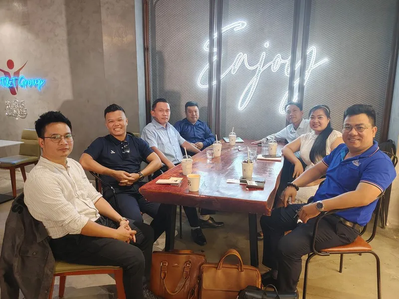 HOẠT ĐỘNG CÀ PHÊ ĐẦU NĂM VỚI CÁC DOANH NGHIỆP