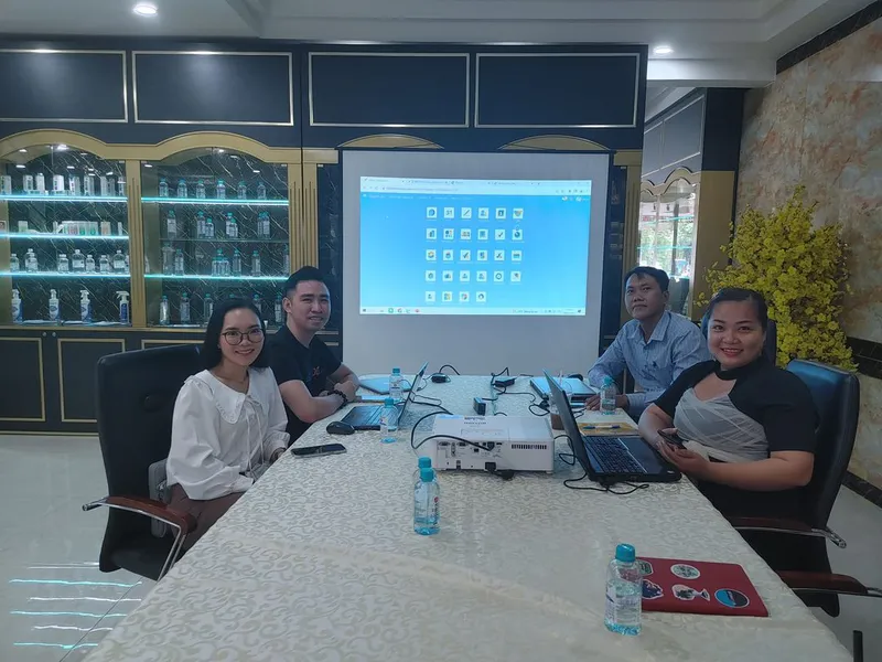 HOẠT ĐỘNG TALK 1:1 VỚI DN  CÔNG NGHỆ/PHẦN MỀM