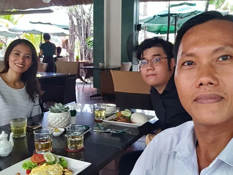 HOẠT ĐỘNG CÀ PHÊ KẾT NỐI 1:1. Hôm nay có 3 đợt cà phê