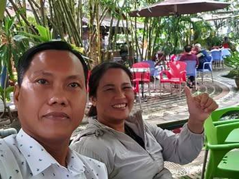 Sáng nay cùng với chị Hồng (ban đào tạo Kế Toán Tài Chính) cà phê với CEO DN sản xuất -> Làm nhiều biết nhiều