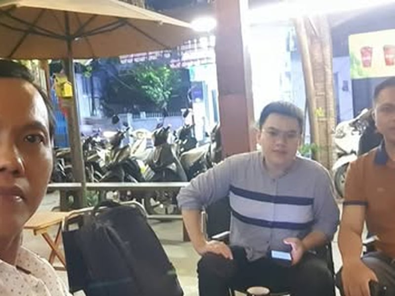 CÀ PHÊ VỚI CÁC SẾP BAN THƯ KÝ - NỬA CUỐI THÁNG 3