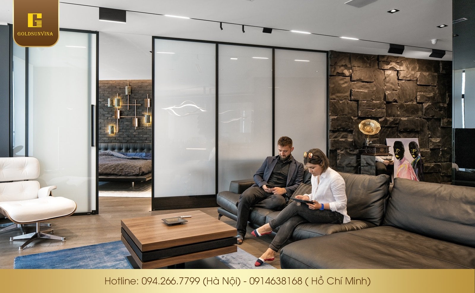 Thi công kính điện thông minh tại xưởng Thi công kính điện thông minh tại xưởng