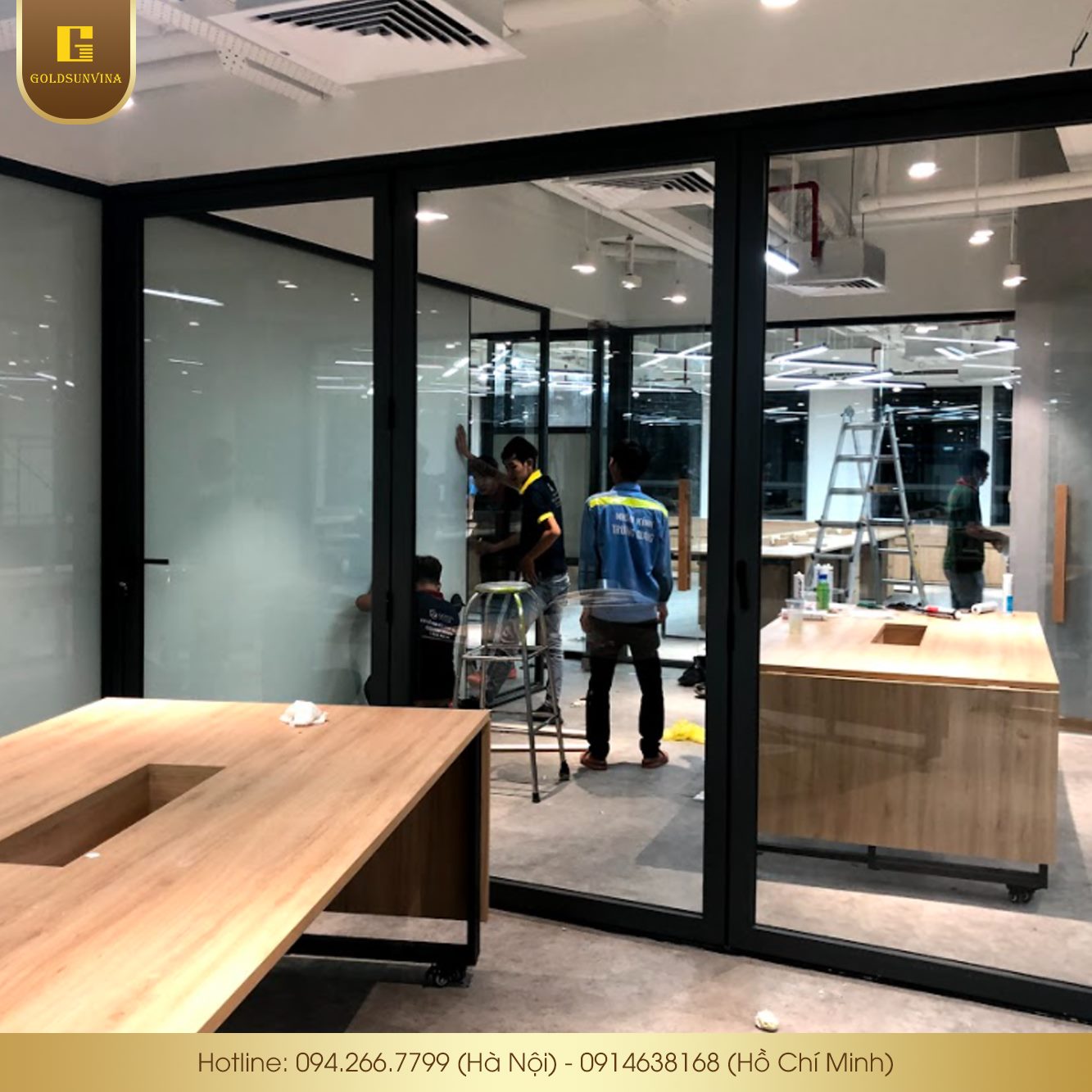Thi công lắp đặt kính điện thông minh Goldsunvina Thi công lắp đặt kính điện thông minh Goldsunvina