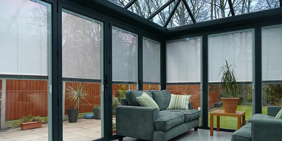 Có thể thiết kế rèm trong kính hộp theo số đo yêu cầu không?