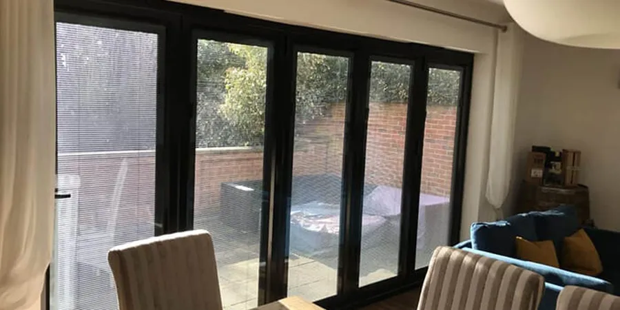 Cấu tạo rèm nhôm trong kính hộp và ứng dụng