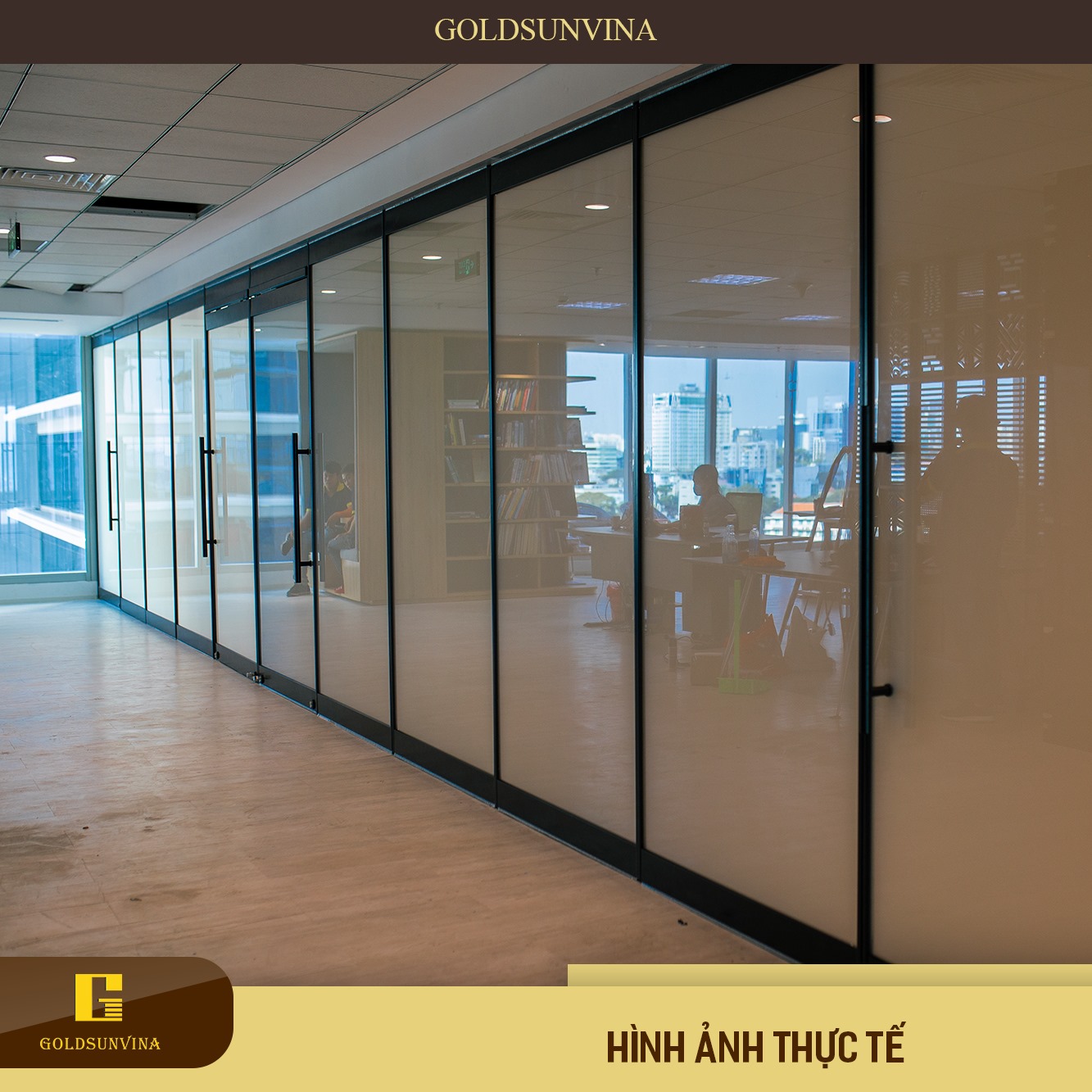 Vách kính điện chuyển màu đục khi ở trạng thái “On” Vách kính điện chuyển màu đục khi ở trạng thái “On”