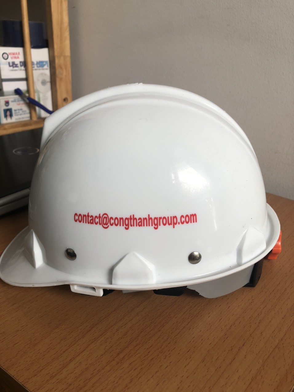 In Logo Lên Nón Bảo Hộ