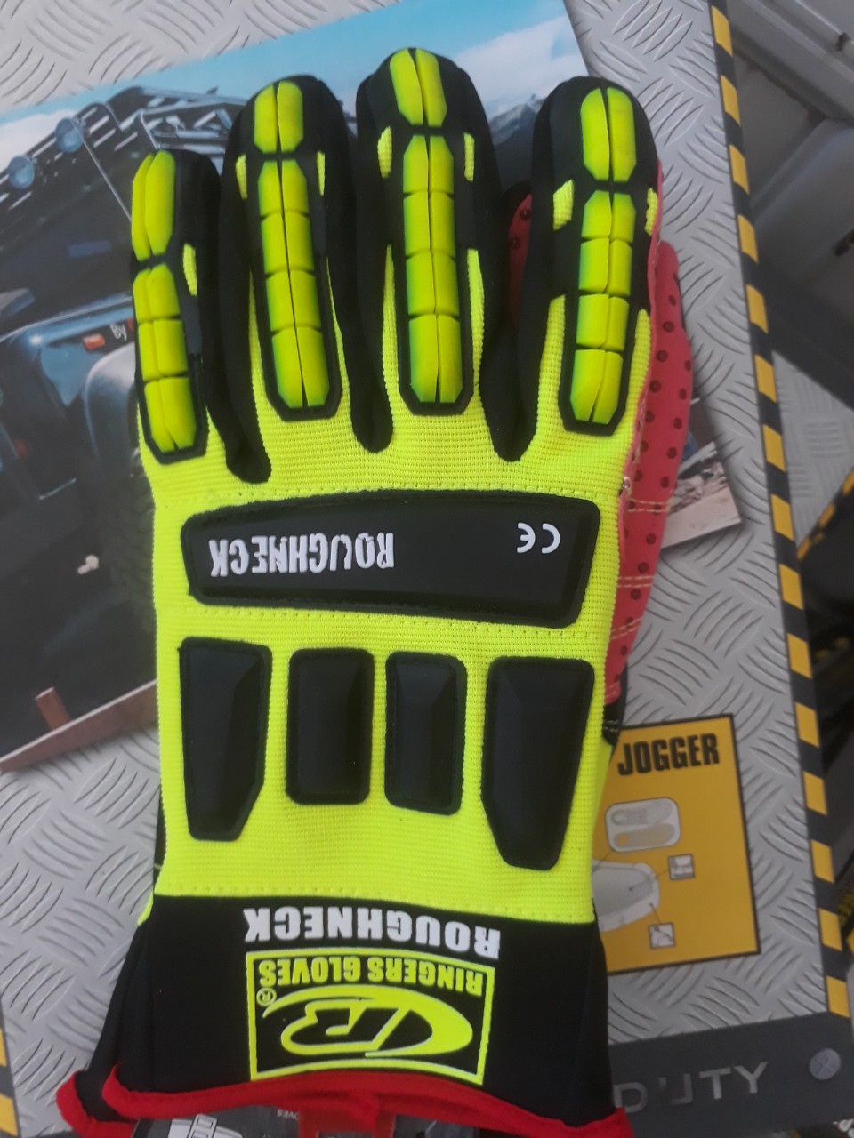 GĂNG TAY CHỐNG VA ĐẬP RINGER ROUGHNECK