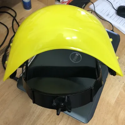 MŨ GẮN KÍNH CHE MẶT SAFETYMAN