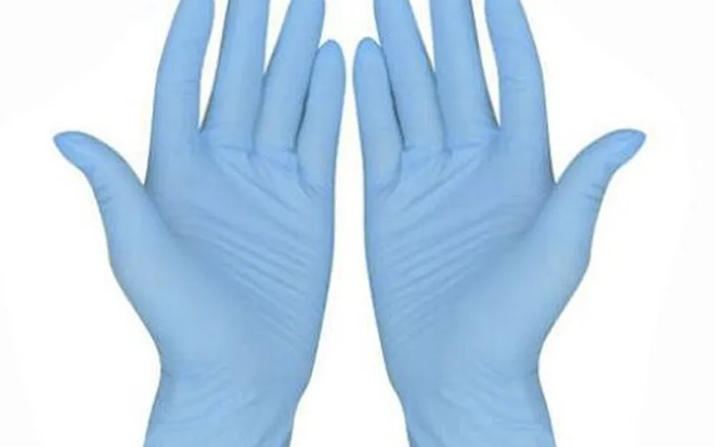 NÊN DÙNG GĂNG TAY LATEX KHÔNG BỘT HAY NITRILE?