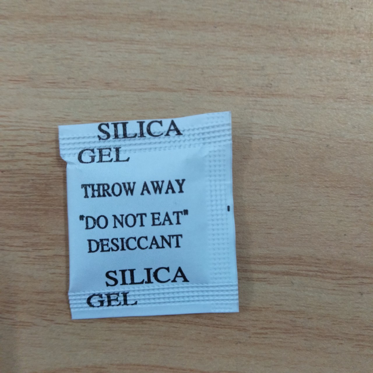 Túi hút ẩm clay 2gr/3gr Túi hút ẩm clay 2gr/3gr