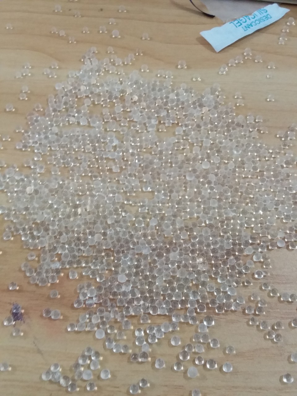 Hạt hút ẩm Silica gel Hạt hút ẩm Silica gel