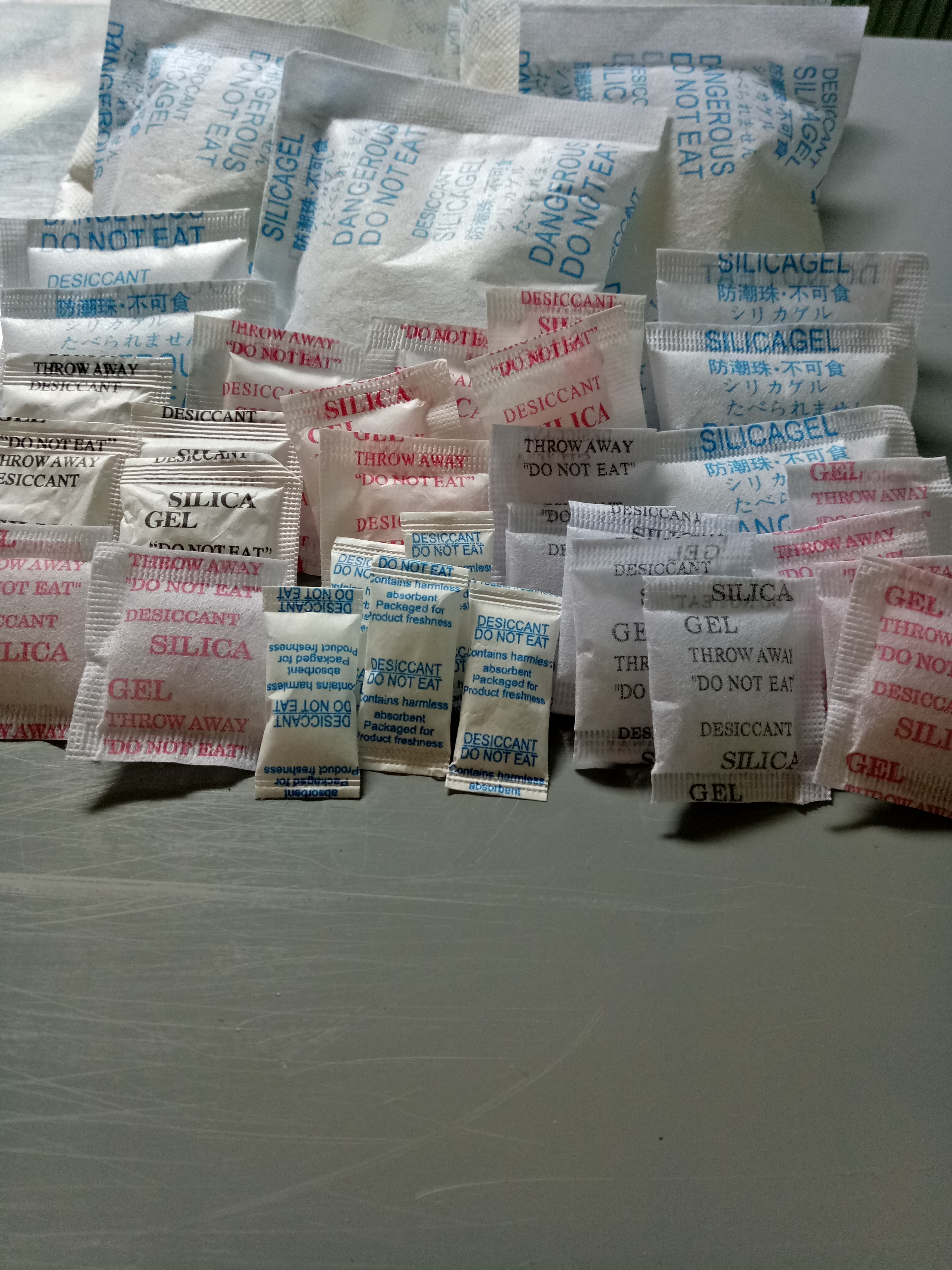 Túi hút ẩm  Túi hút ẩm